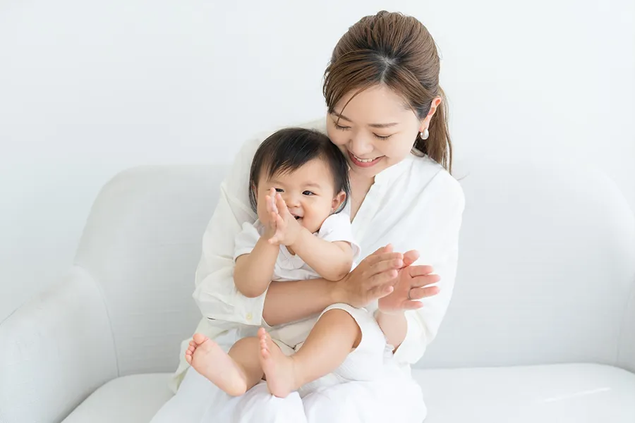 赤ちゃんとママ
